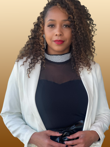 Team-Headshots-Leslieupt Team-Headshots-Leslieupt